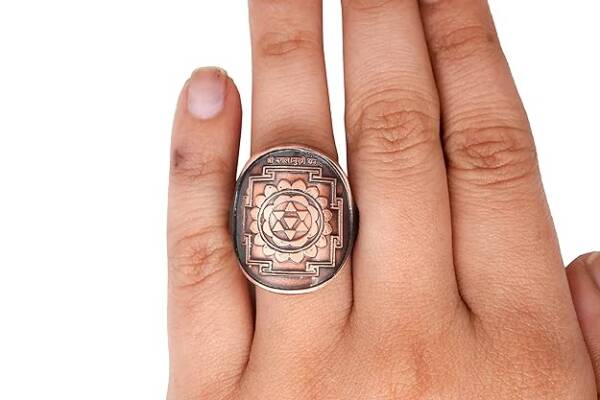 Baglamukhi Yantra Ring: Symbol of Divine Protection and Victory