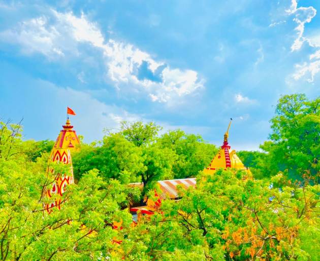 Image showcasing the magnificent architecture and sacred ambiance of the Baglamukhi Temple, radiating divine energy and spiritual serenity.